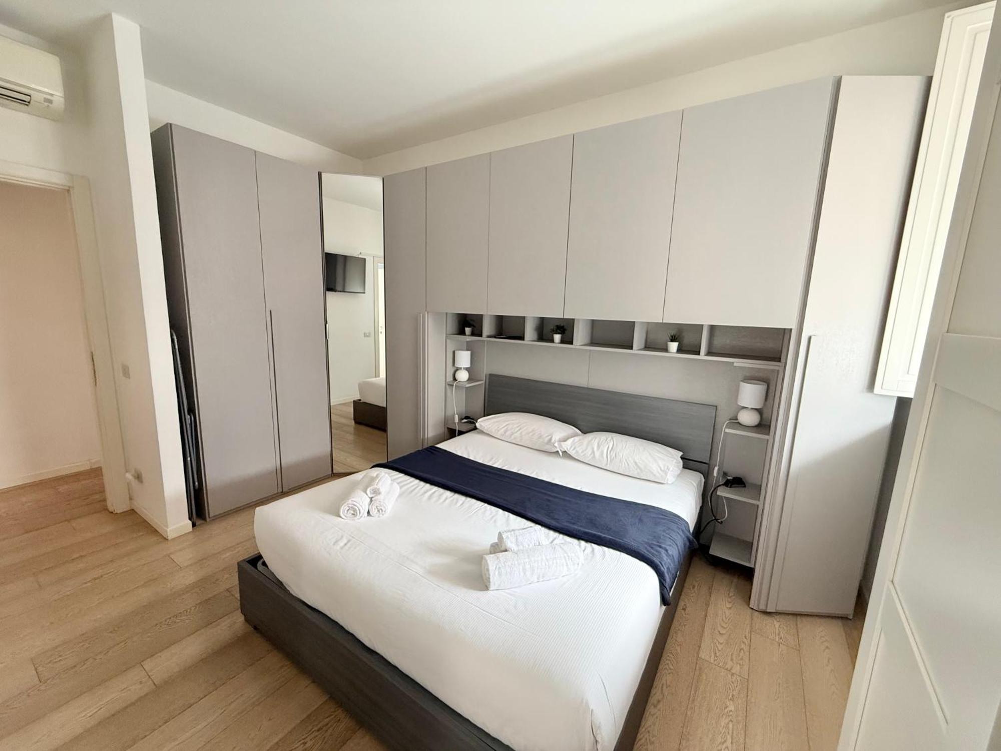Gioire Apartments - Милан Экстерьер фото