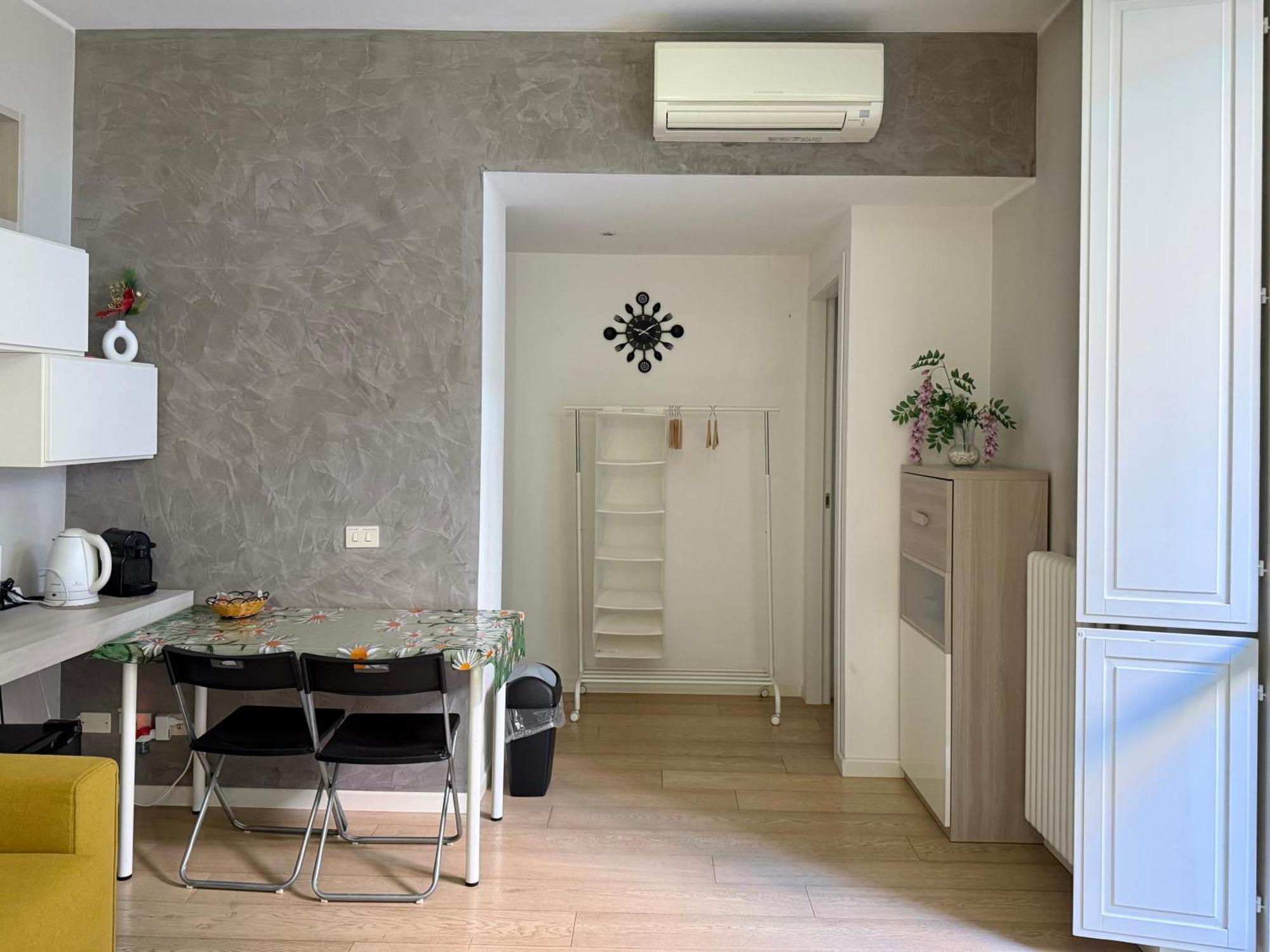 Gioire Apartments - Милан Экстерьер фото